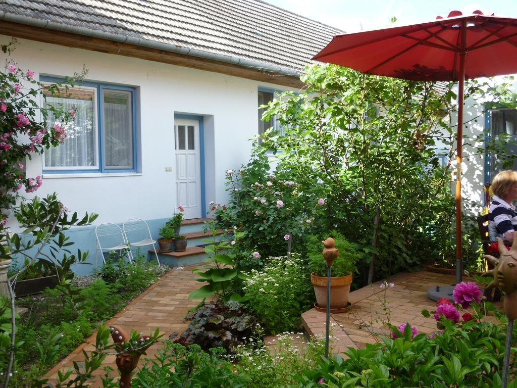 Stieglerhof Apartments Dr Eitner GnbR Bernd und Edeltrud Illmitz Exterior foto